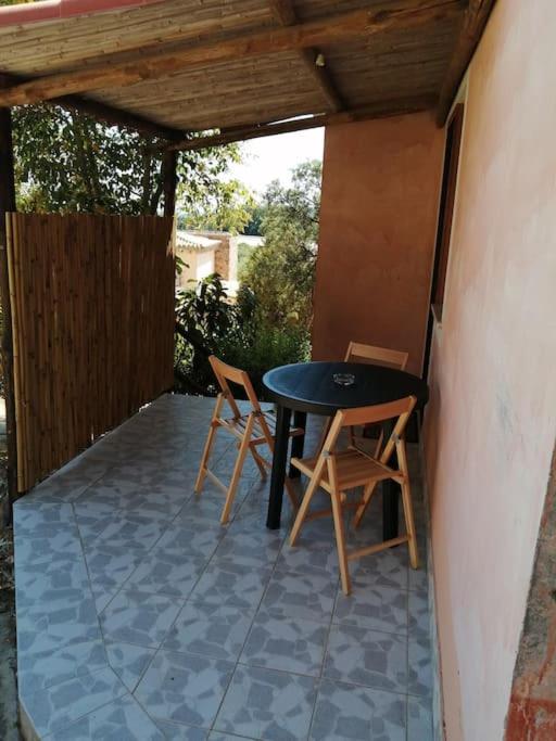 Casa Carlo Apartment Chia Bagian luar foto