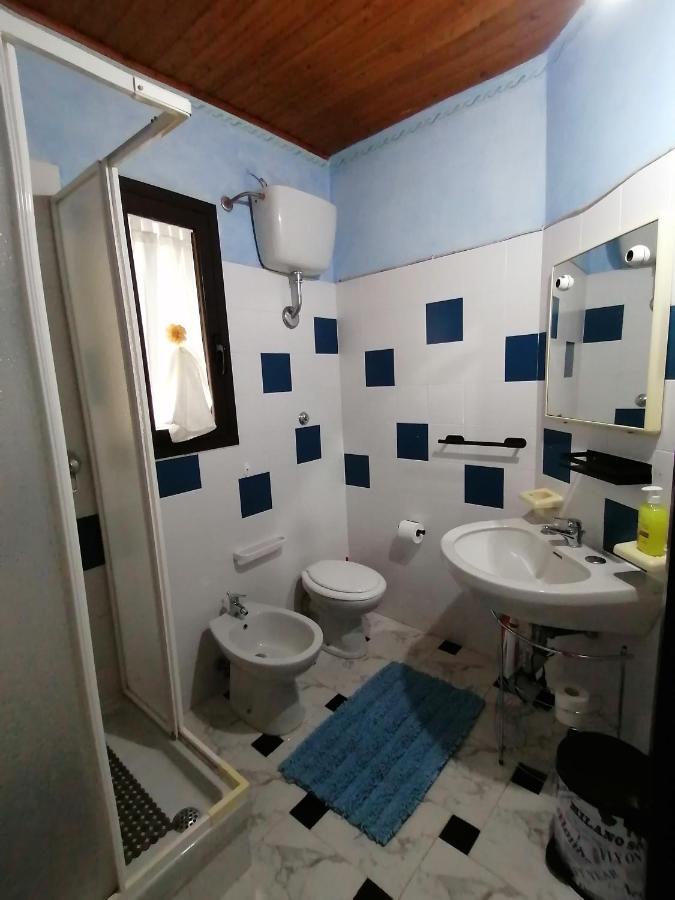 Casa Carlo Apartment Chia Bagian luar foto